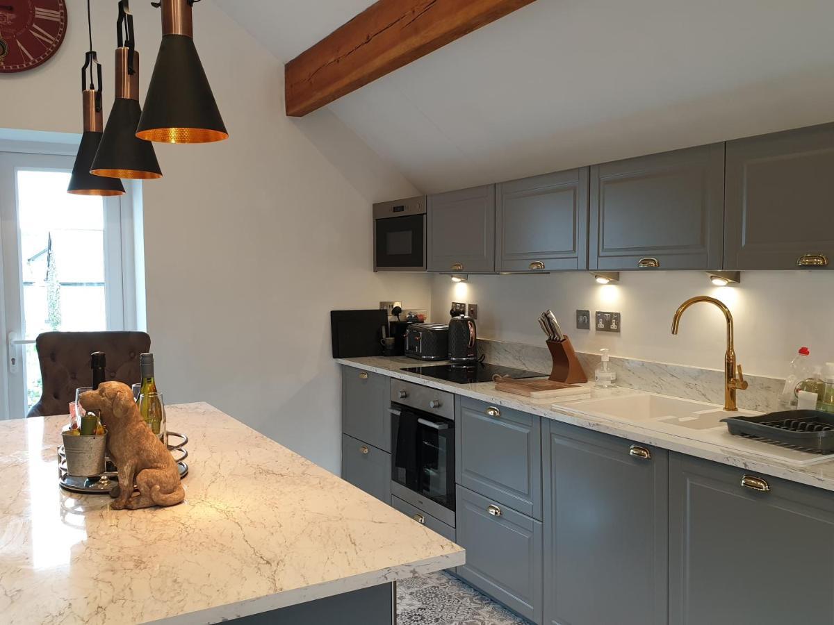 Central Windermere Luxury Two Bed Apartment Dog Friendly Exterior photo